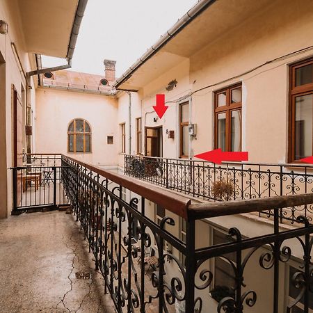 Old Town Central Apartment Kolozsvár Kültér fotó